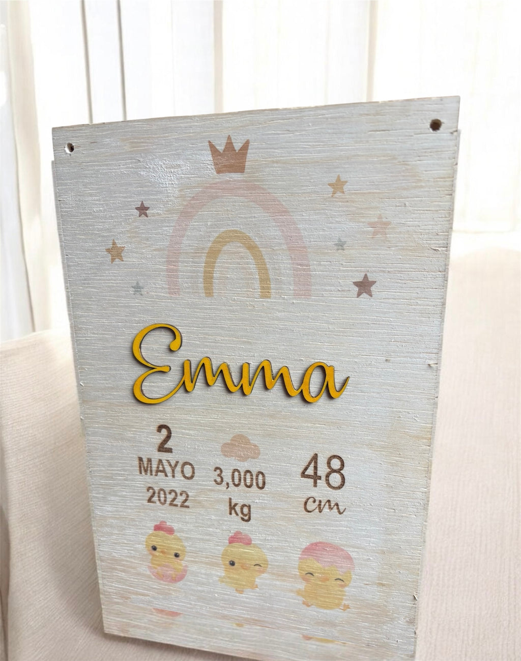 Natalicio de madera para bebés personalizado